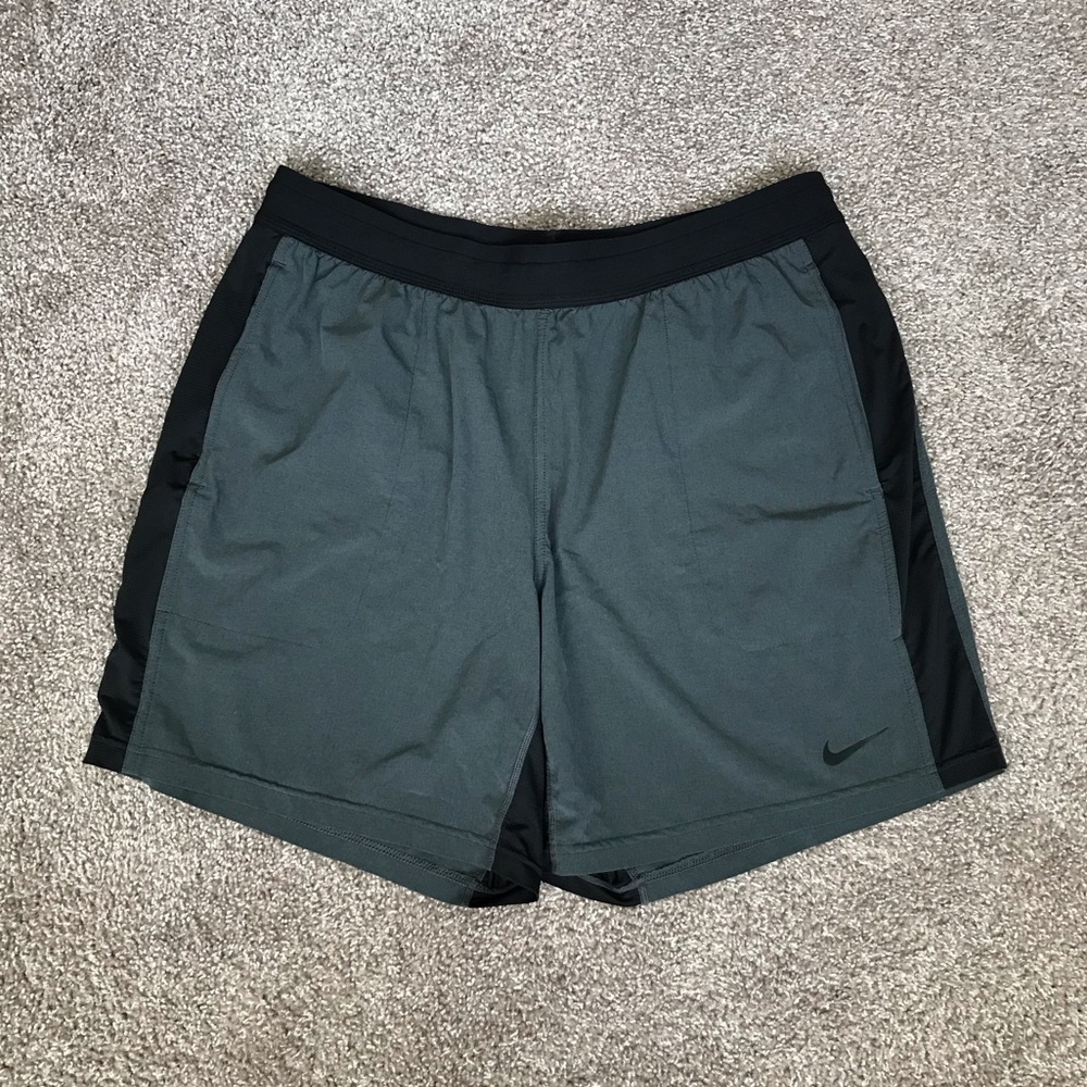 Mens XXL Nike Dri-fit Shorts